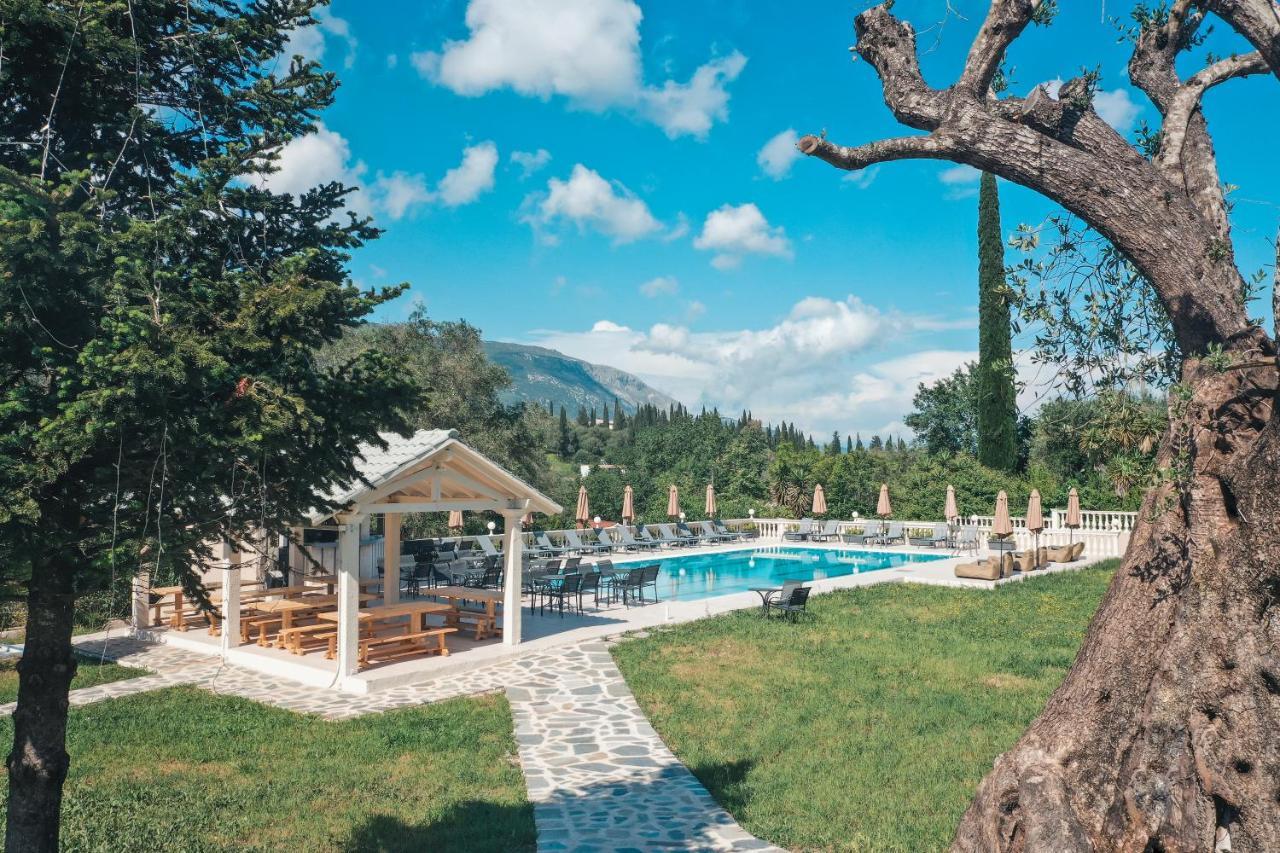 Pelithea Family Aparthotel Ípszosz Kültér fotó